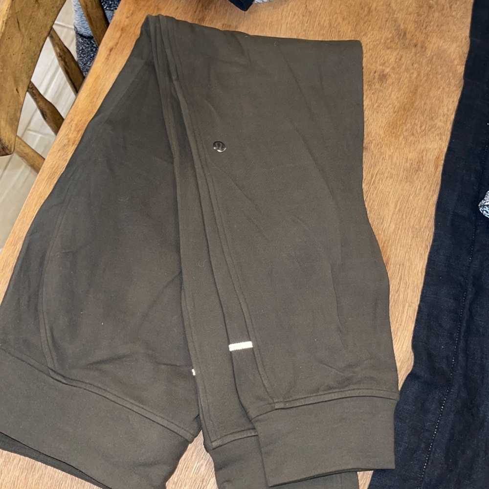 Joggers Size 6